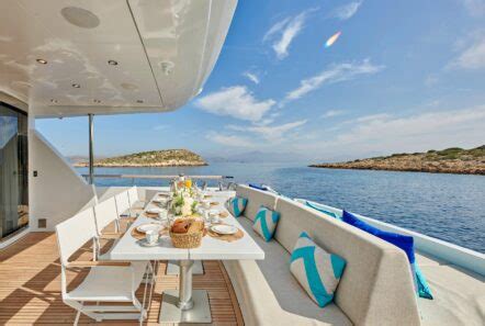 Rent The Hakuna Matata Valef Yachts