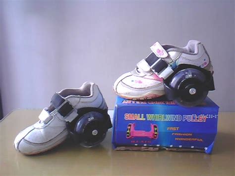 Sepatu Roda Anak Rp. 150.000,-