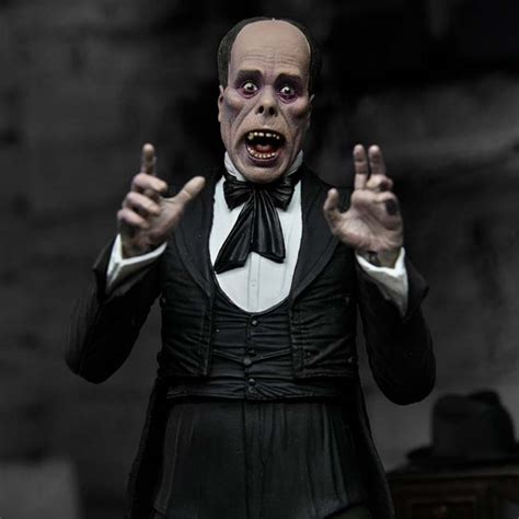 Neca Universal Monsters Ultimate Phantom Of The Opera 7 Figure Colour