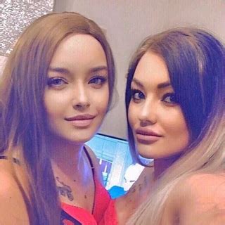 Lesbian Couples Onlyfans Artist Creator Videos 664