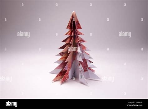 Money Origami Christmas tree Stock Photo - Alamy