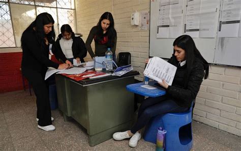 Ecuador Comienza El Conteo De Votos En La Elecci N Presidencial El