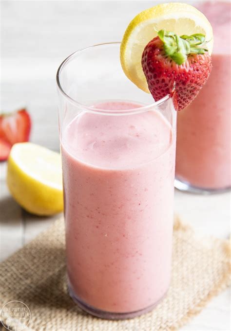 Strawberry Lemonade Smoothie Like Mother Like Daughter