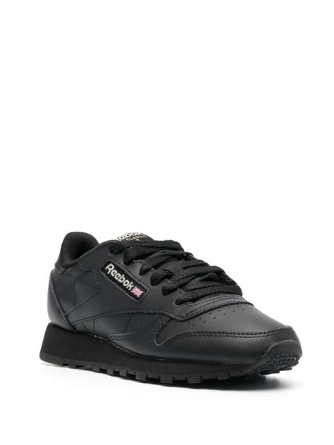 Reebok logo-tag low-top Sneakers - Farfetch