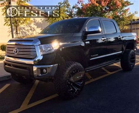 Toyota Tundra With X Fuel Assault And R Nitto