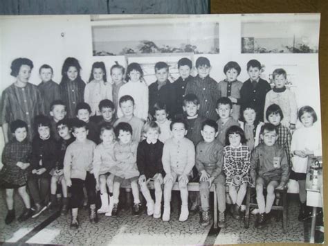 Photo De Classe Ce1 Ce2 De 1965 école Du Bourg Copains Davant