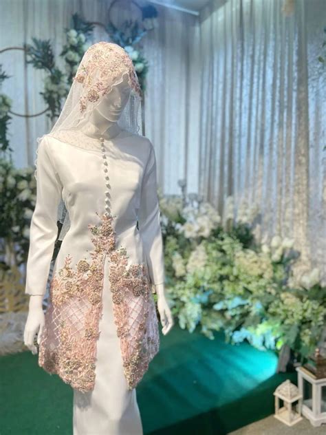 Design Baju Nikah Lace Dan Satin My Seller Kurung Pahang Satin Lace Baju Lurung Baju Nikah