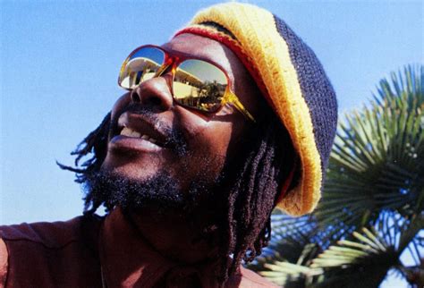 Top 10 Des Meilleurs Titres De Peter Tosh The Blog Reggae