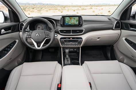 Hyundai Tucson Photos and Specs. Photo: Hyundai Tucson suv big and 46 ...