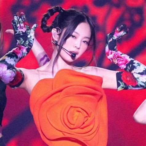 JENNIE – SOLO (Remix) Lyrics | Genius Lyrics