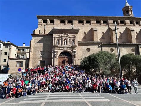 Medio Millar De Participantes En La XVII Marcha Interbarrios De Barbastro