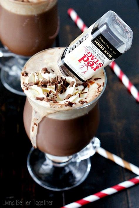 20 Boozy Hot Chocolates Sure To Warm Up Your Night With Images Boozy Hot Chocolate Spiked