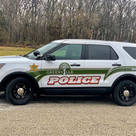 Greenville - Two New Greenville Police Officers Sworn In The City of