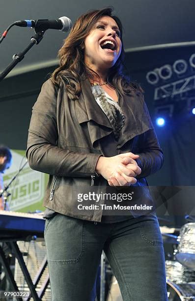 2586 Rachael Ray Sxsw Photos And High Res Pictures Getty Images