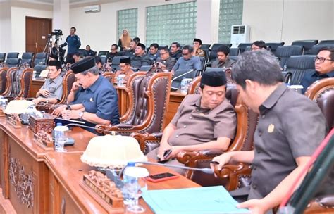 Lima Fraksi DPRD Sepakat Pembahasan Nota Keuangan Dan Ranperda