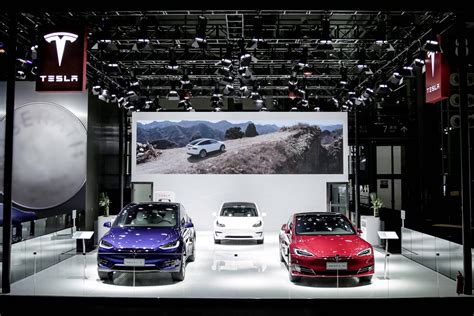 特斯拉携model S、model X和model 3亮相深港澳国际车展 其他 新出行