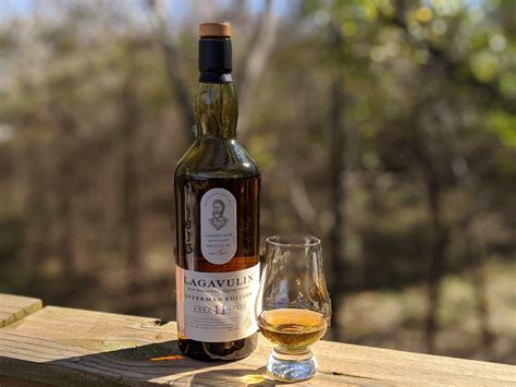 Whisky Review Lagavulin Year Nick Offerman Edition