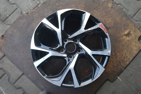 FELGA TOYOTA COROLLA AURIS CH R 7x18 ET50 5x114 3 42611 F4040 CMS 860