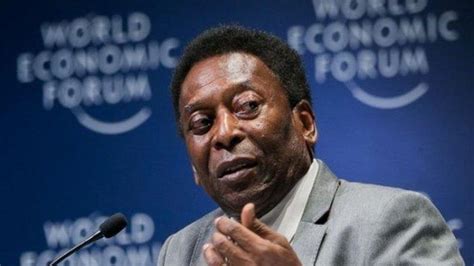 Kisah Pele Sang Legenda Sepakbola Brasil Dan 1 281 Gol Yang Ia Ciptakan