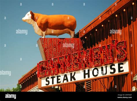 Cattleman steakhouse hi-res stock photography and images - Alamy