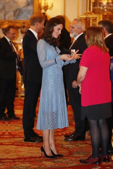 Kate Middleton Incinta Prima Uscita Pubblica Con Il Terzo Pancino