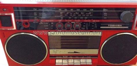 Stereo Radio Cassette Recorder Rt 90s Radio Toshiba Corporation