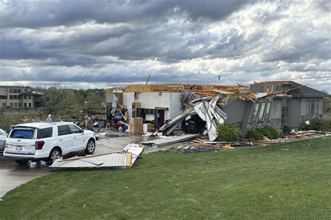 Tornado Nebraska Heridos Confirma Daños En Múltiples Lugares