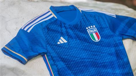 Una Nueva Era Italia Presenta Su Nueva Camiseta Para El 2023