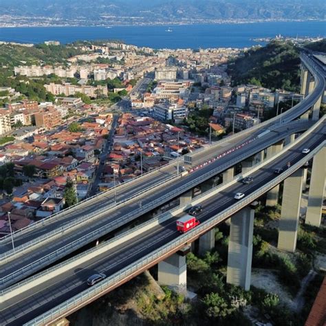 Messina Ritiro Il Viadotto Dei Ritardi E Mancano Due Stipendi