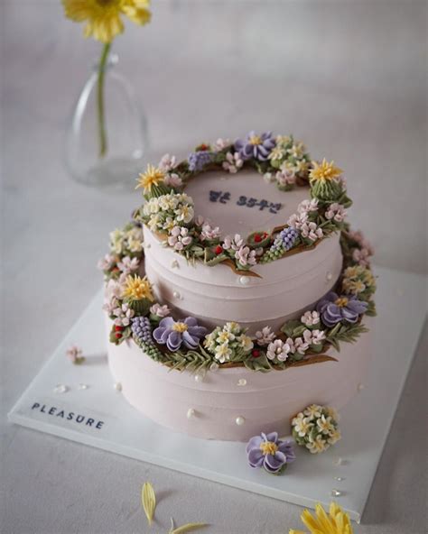 Instagram의 Flower rice cake PLEASURE님 Order cake 부모님 결혼 35주년을