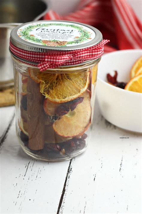 Diy Christmas Simmer Pot T In A Jar With Directions On How To Use