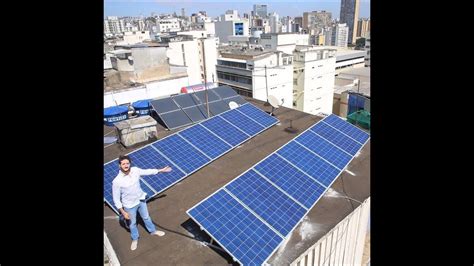 Instala O De Pain Is Solares No Telhado De Um Pr Dio De Apartamentos