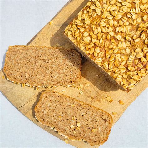 Gesundes Dinkel Hafer Brot Mit Vollkornmehl Kr Melig