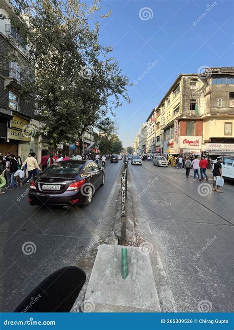 The Crowded Colaba Causeway Editorial Photo - Image of leop, colaba