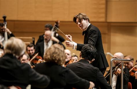 Janine Jansen Violine Orchestre De Paris Klaus M Kel Dirigent Essen