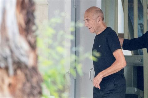 Ehud Olmert ancien Premier ministre israélien libéré de prison