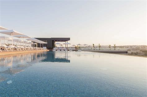 Josanne Cassar | 32 – InterContinental Malta – SKYBEACH