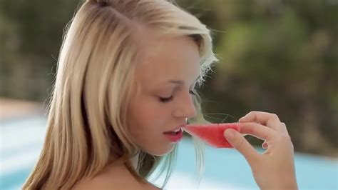 Nomi Maria Pie Melting Like Butter XVIDEOS