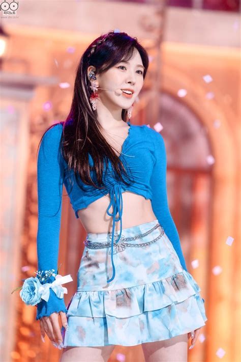 Red Velvet Feel My Rhythm Inkigayo Wendy Red Velvet