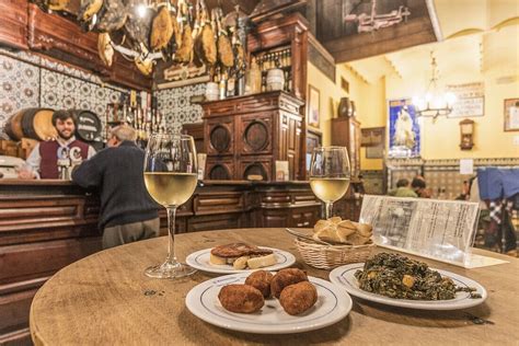 Où Manger Les Meilleures Tapas à Séville Nos 10 Bars Et Restaurants