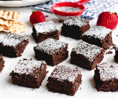 Flourless Passover Chocolate Cake