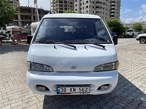 Hyundai H 100 2 5 D DLX Camlıvan H100 hususi otomobil iki yıllık