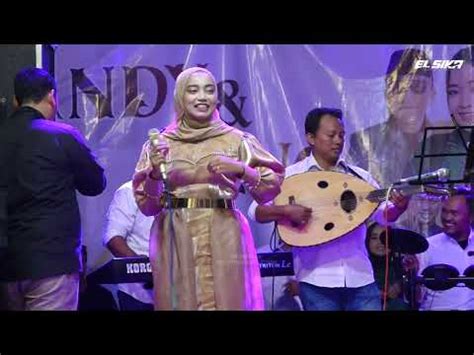 Ikan Dalam Kolam Ucik Rahma Feat El Sika Gambuz Live Perform