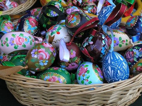 beautiful hand painted easter eggs pictures   images