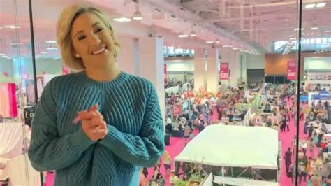 Web Extra: Savannah Chrisley talks new show, fashion, family!