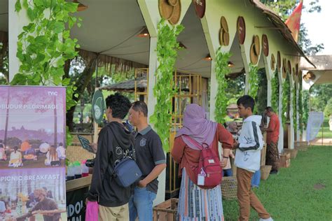 Lebaran Hari Kedua IDM Hadirkan Eksplorasi Budaya Jawa Dan Kuliner Di