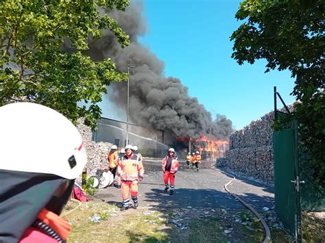 Braunschweig Großbrand Drei Alba Mitarbeiter verletzt news38 de