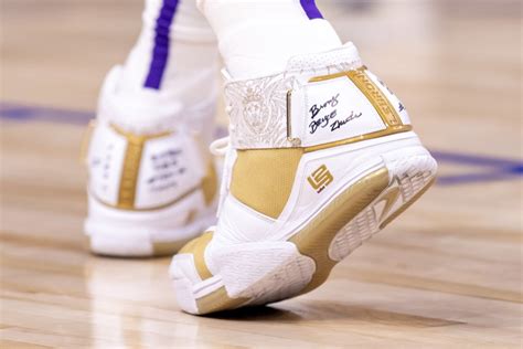 The shoes of Los Angeles Lakers forward LeBron James (6) during the in ...