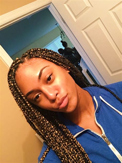 9+ Nice Light Skin Braids Hairstyles