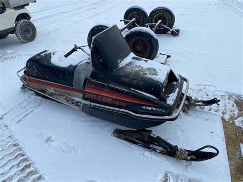 Yamaha 340 Enticer Snowmobile Project Lee Real Estate Auction Service